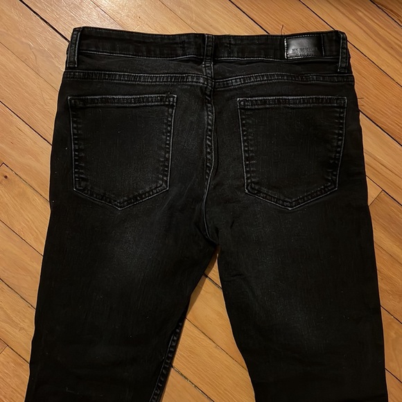 Zara Jeans | 1975 Denim| Distressed - Picture 3 of 3